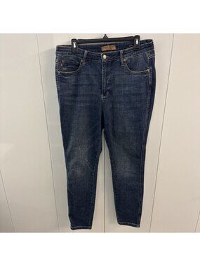 Judy Blue Los Angeles Womens Skinny Fit Distressed Jeans Medium Wash Size 15/32